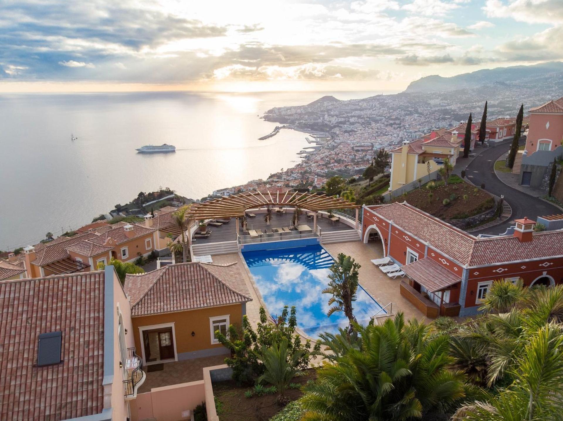 Balancal Apartments And Villas Palheiro Village Funchal  Exterior photo